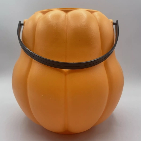 Vintage Disney Winnie The Pooh Halloween Pumpkin Pail Buck Blow Mold - Picture 7 of 9